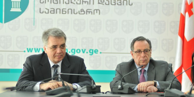 At the meeting with a group of international experts, Georgian Health Minister David Sergeenko made focus on the quality of medical treatments in Georgia.